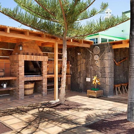 Villa Olive Playa Blanca  Buitenkant foto